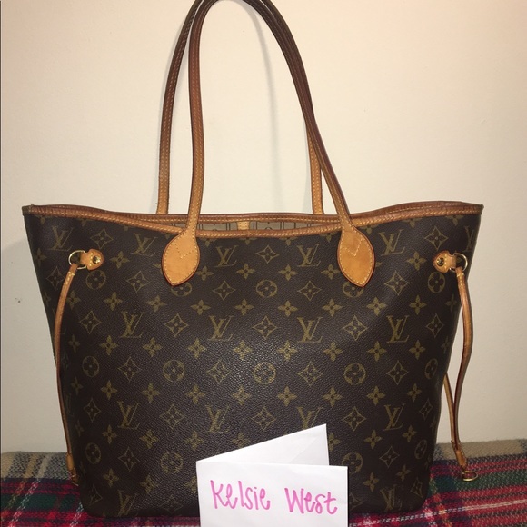 📍SOLD📍 - Picture 1 of 8